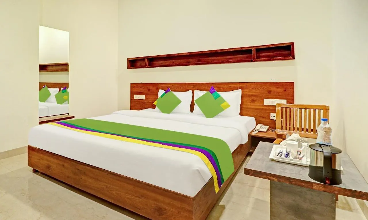 Treebo Delmont Hotel Zirakpur