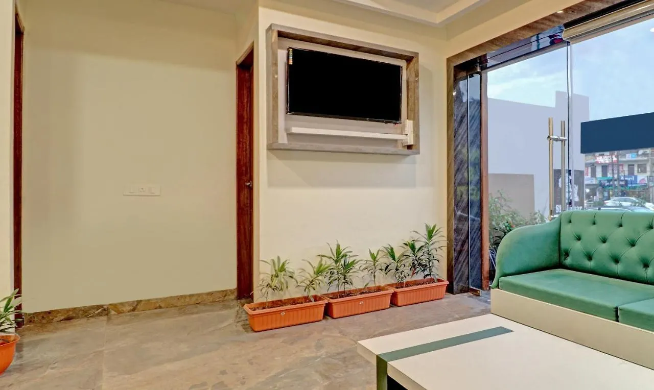 Treebo Delmont Hotel Zirakpur